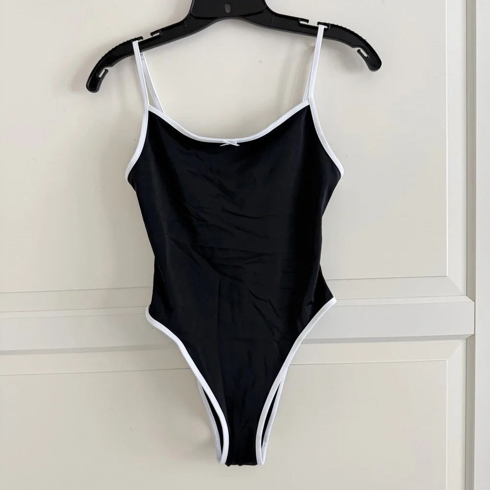 New! PINK by Frankie's Bikinis Black One Piece Swimsuit Size Small 41833